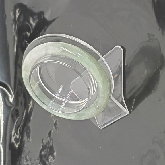 Jadeite Bangle - Picture 6 of 6
